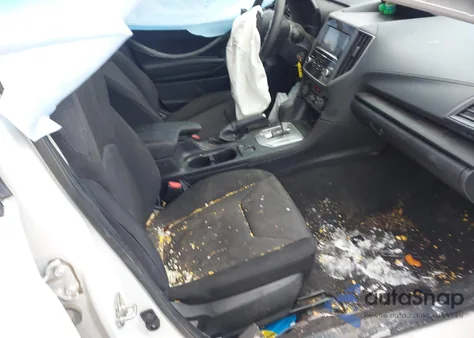 2020 Subaru Impreza 5-Door z USA, uszkodzony, nr VIN 4S3GTAB69L3732935